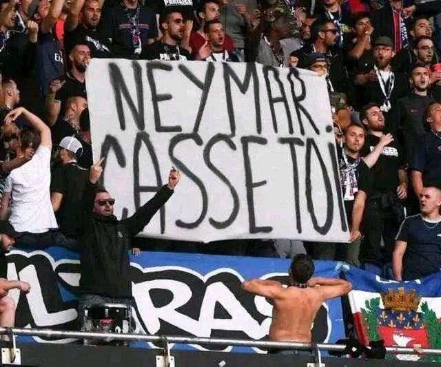 非洲杯半场：拉希米点球被扑失良机，摩洛哥暂0-0科摩罗（非洲杯半场战报：拉希米点球遭扑，摩洛哥与科摩罗互交白卷）