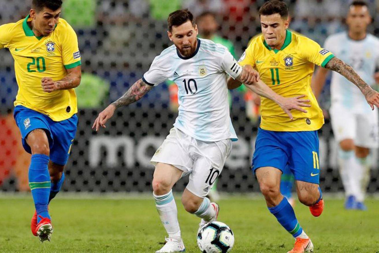 欧冠半场：齐玛乌龙，库杜斯造险，热刺1-0布拉格斯拉维亚