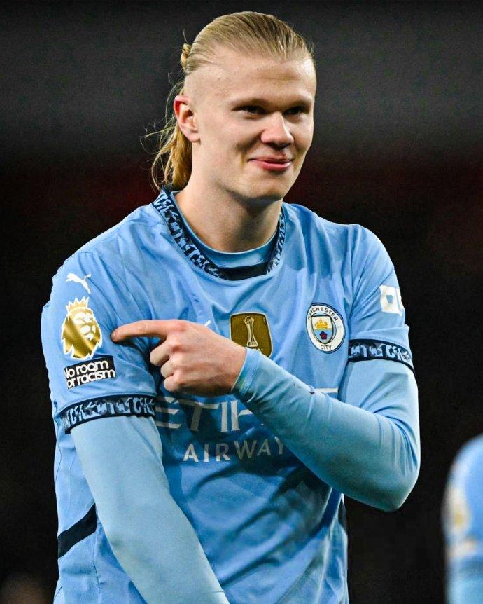 绿帽哥独家：斯洛特帅位告险，部分核心球员对其战术感到困惑