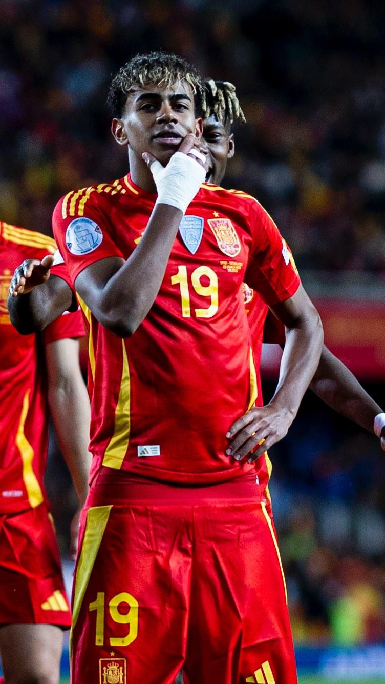 世界杯球场启用新冷却系统，科技感十足