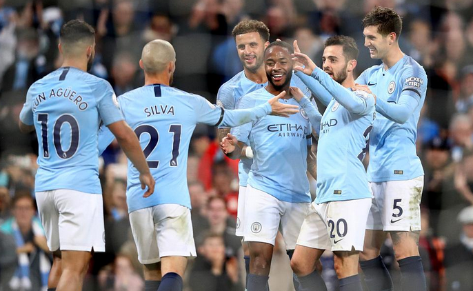 利物浦上次英超主场输三球还是21年2月，当时1-4不敌曼城（利物浦英超主场上次净负三球要追溯到2021年2月，当时1-4负于曼城）