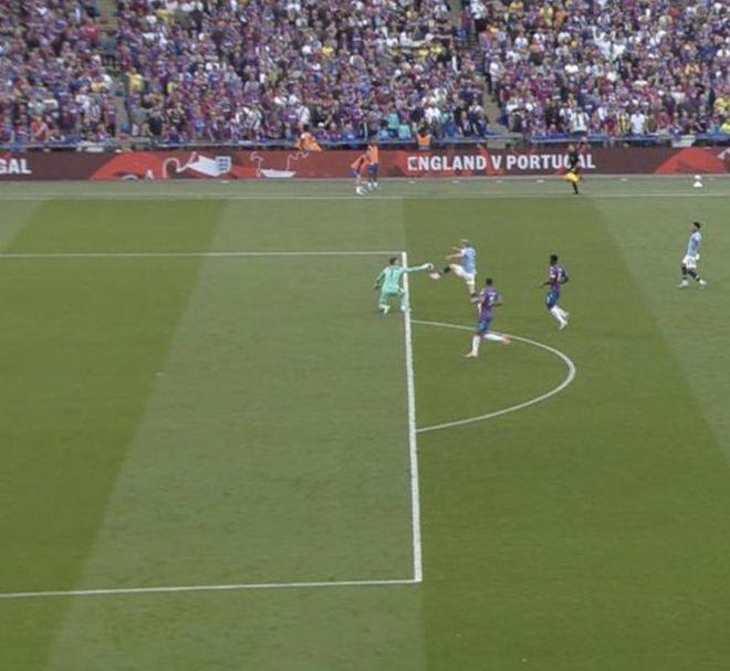 科贝电台：阿拉巴肌肉过载缺席训练，楚阿梅尼有望进入大名单（科贝电台：阿拉巴因肌肉过载未参加训练，楚阿梅尼有望入选大名单）