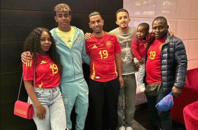 巴洛特利：现在的足球对抗更激烈，我认为自己仍能有出色表现（巴洛特利：当今足球对抗更强烈，我依然有能力踢出高水平）